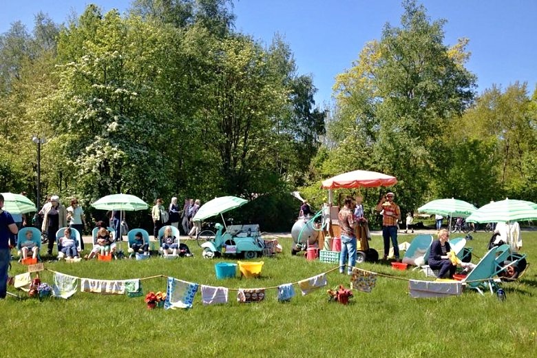 Kleines Fest - Swoolish Garage - Fußbad-Terrasse